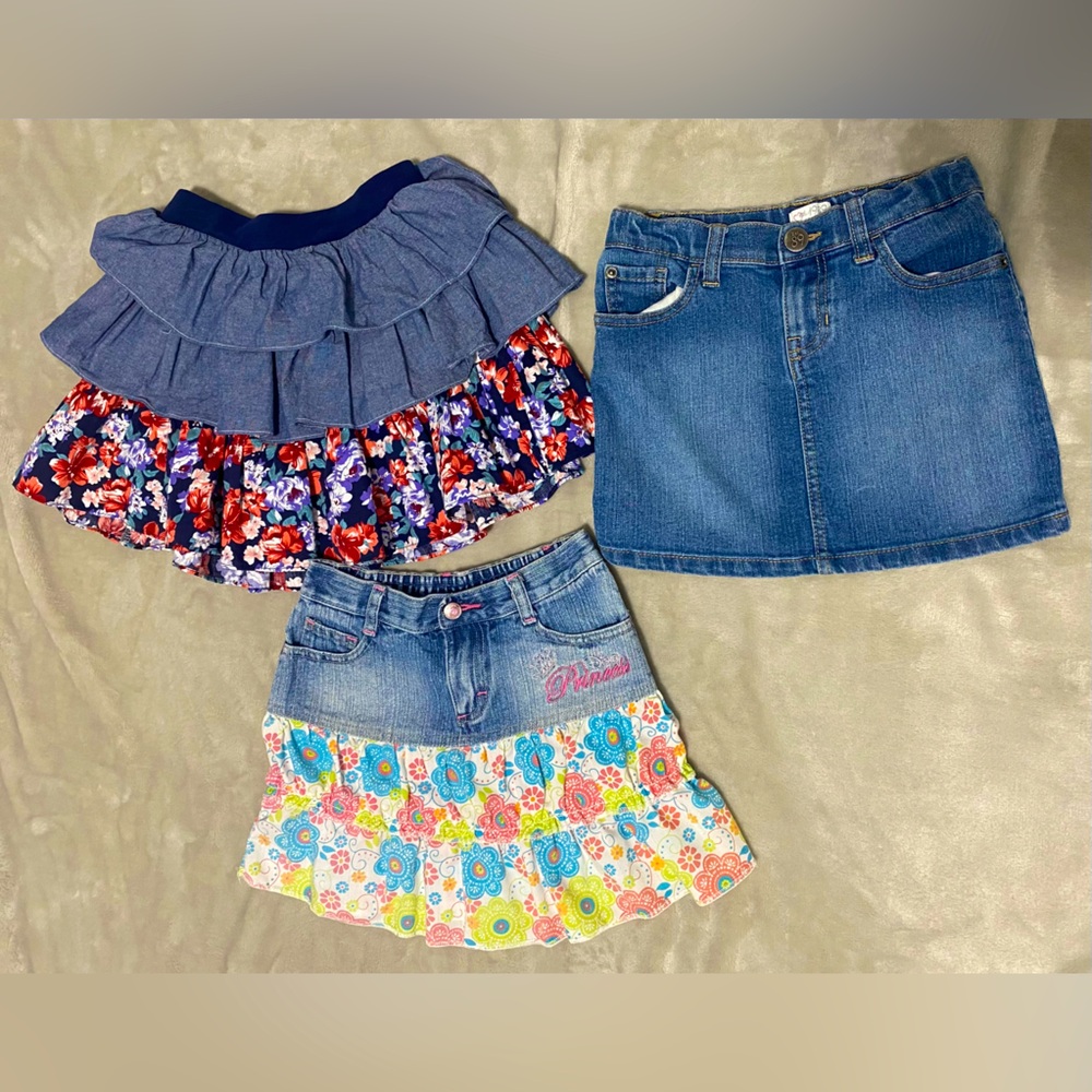 Lot of 3 Girls Skirts
